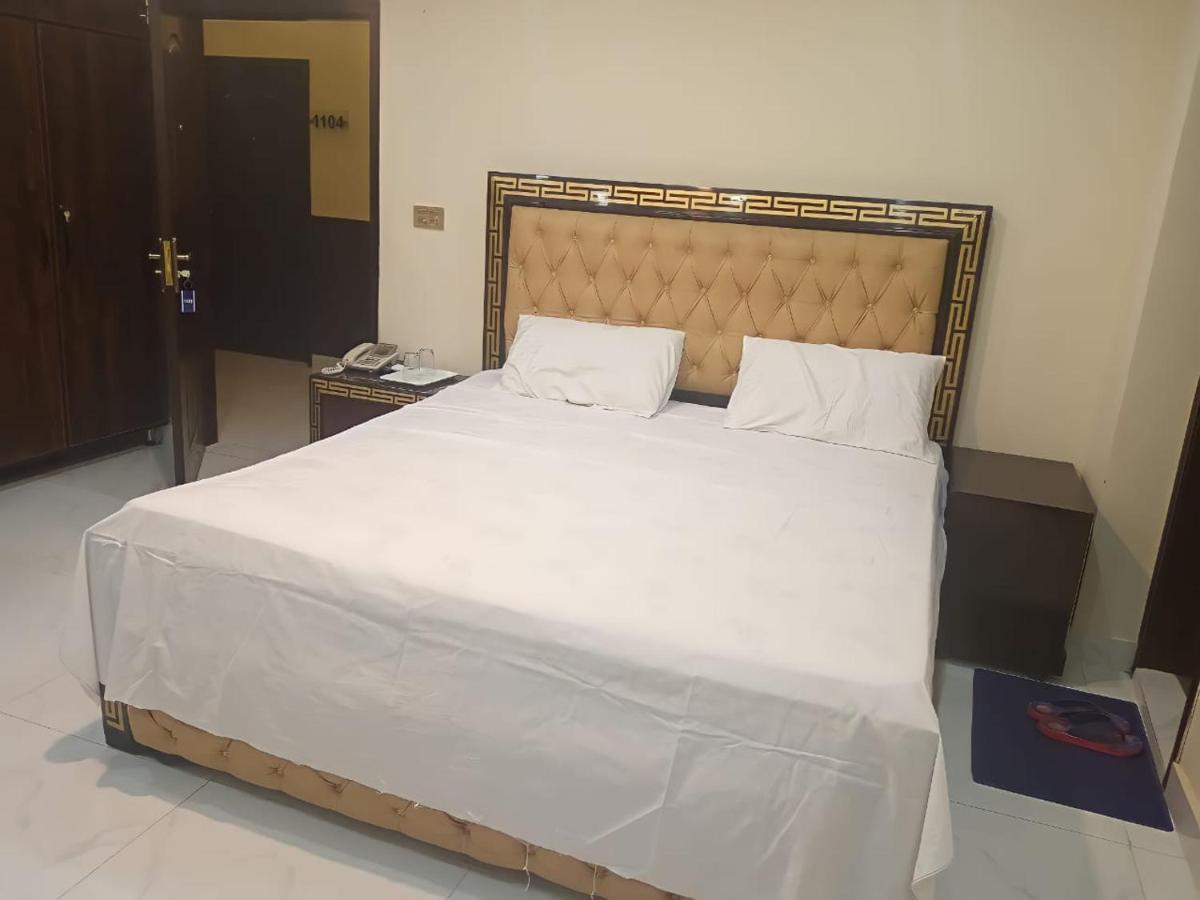 Hotel White Pearl Lahore Exteriér fotografie