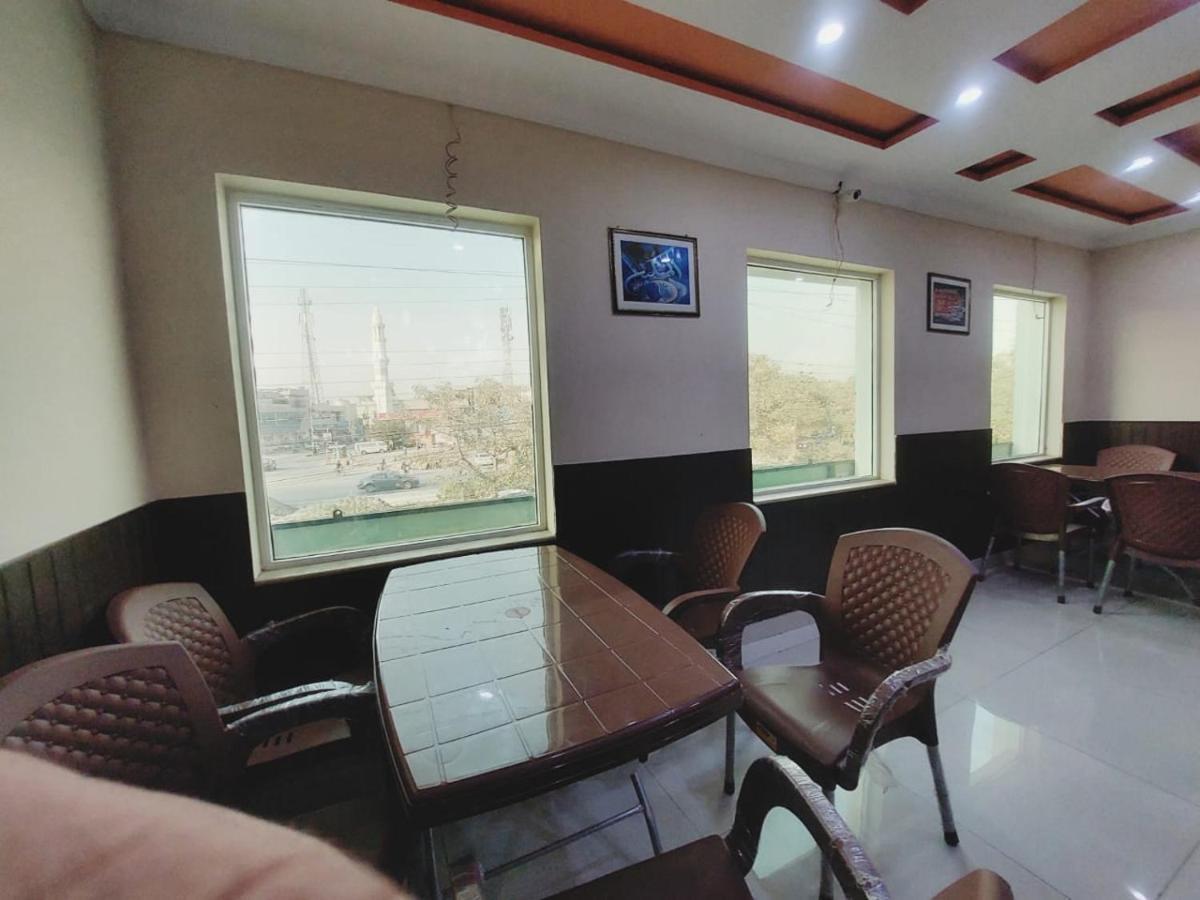 Hotel White Pearl Lahore Exteriér fotografie