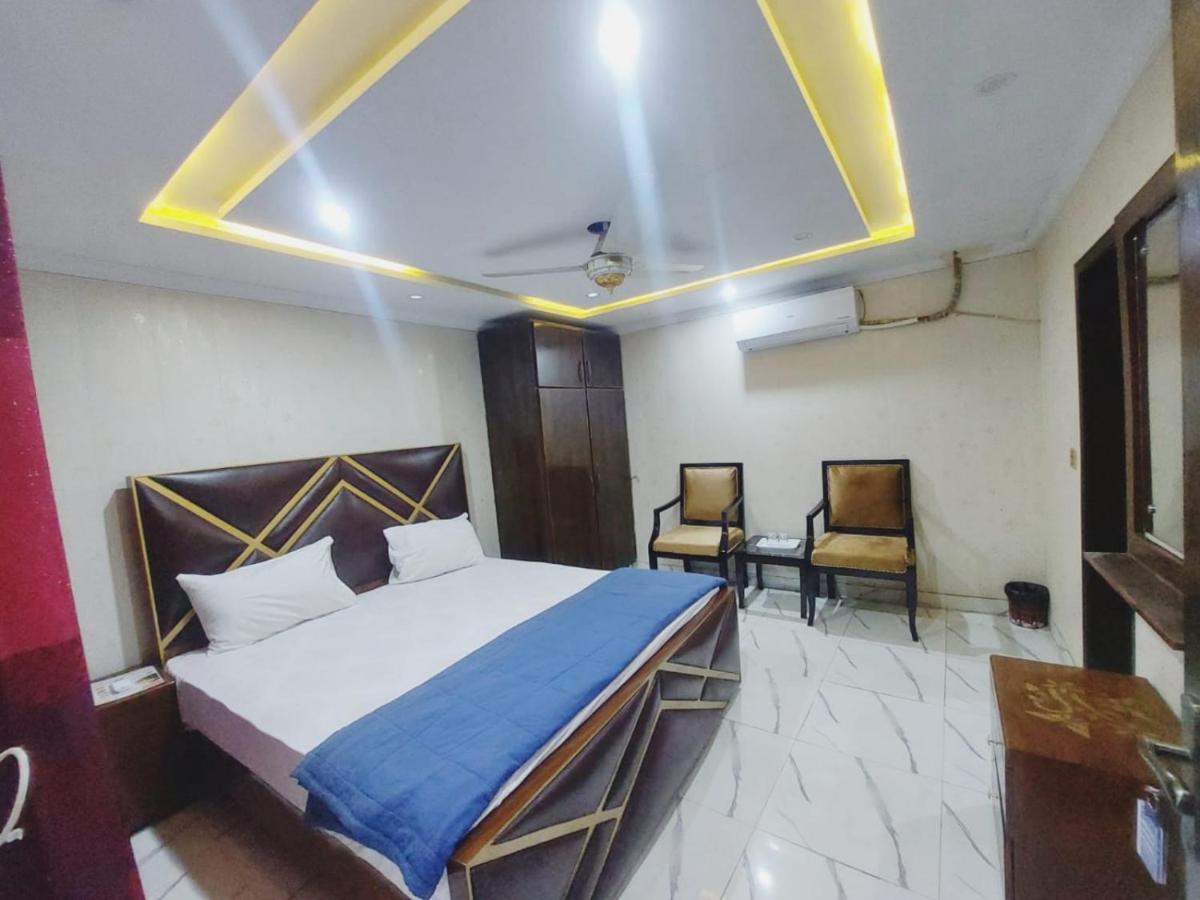 Hotel White Pearl Lahore Exteriér fotografie